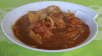 トマトとチキンの簡単カレー