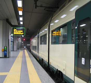 ミラノ国際空港からの電車
