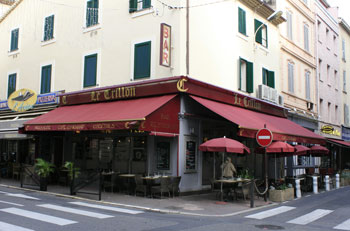カンヌのレストラン「Brasserie Le Crillon」