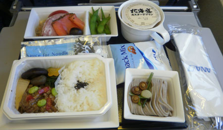 ANA上海便の機内食