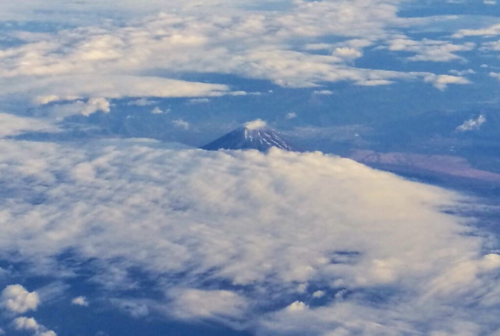 ソラシドエア0064便からの富士山