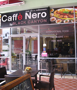 200907-puket-cafe.jpg